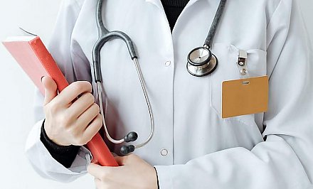 Вступила в силу новая редакция Закона "О здравоохранении". Эксперты Минздрава - об основных изменениях