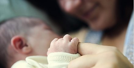 С начала года на Гродненщине 13 супружеских пар стали родителями благодаря бесплатной попытке ЭКО