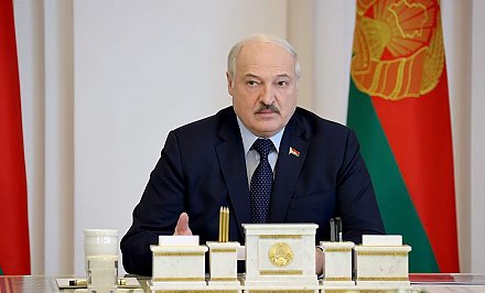Тема недели: Лукашенко поставил задачу произвести в 2022 году 9 млн т зерна
