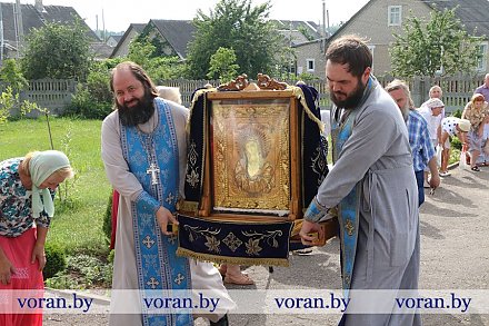 На Вороновщину прибыла чудотворная икона Божией Матери «Умиление» Локотская