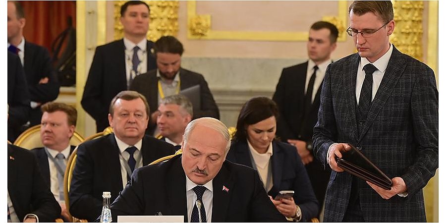 Александр Лукашенко: ЕАЭС должен стать одним из центров принятия решений в мире