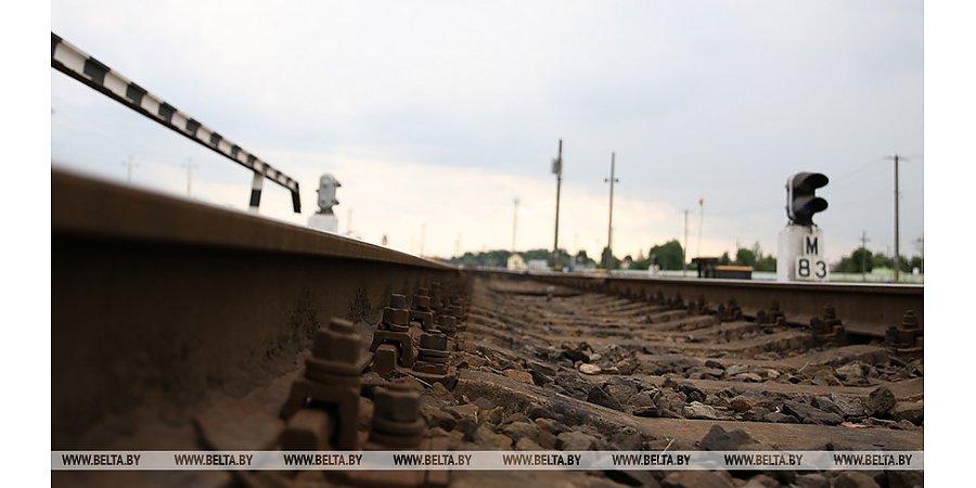 Используют наушники, делают селфи. БЖД о рисках травмирования детей на объектах ж/д транспорта