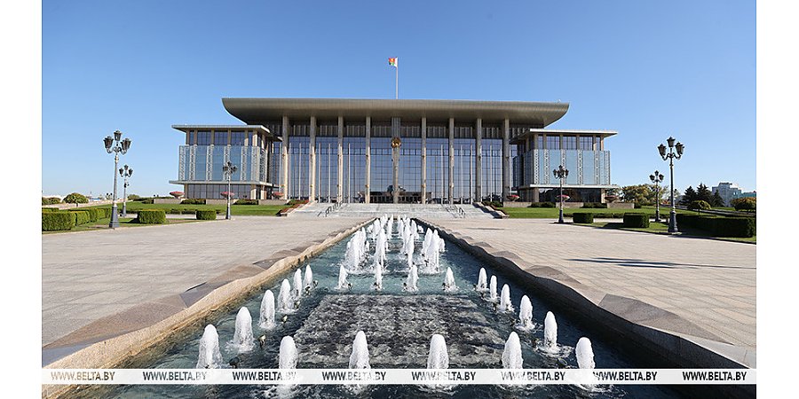 Александр Лукашенко согласовал назначение глав исполкомов и напомнил, что они президенты на своих территориях