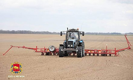 В Гродненской области уровень готовности тракторов к весенним полевым работам достигает почти 90%
