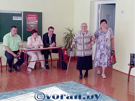 В Вороновском районе продолжается голосование по выборам депутатов Палаты представителей Национального собрания шестого созыва (Обновлено)