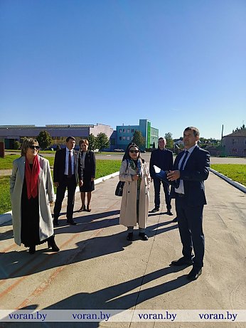 Делегация Мариинско-Посадского муниципального округа Чувашской Республики посетила производство ОАО «Вороновская сельхозтехника» 