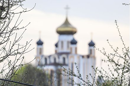 «Через молитву мы общаемся с почившими». Как правильно провести день особого всецерковного поминовения усопших