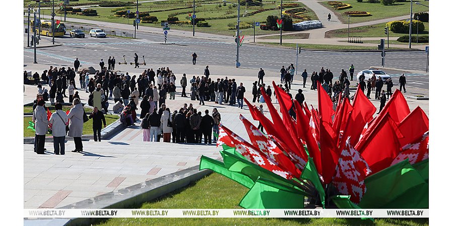 В Беларуси празднуют День Государственного флага, Государственного герба и Государственного гимна