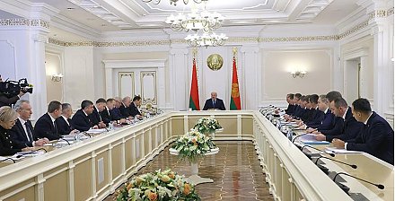 Александр Лукашенко заявил о недостатках в планировании стратегических проектов. Какие решения предлагают Президенту