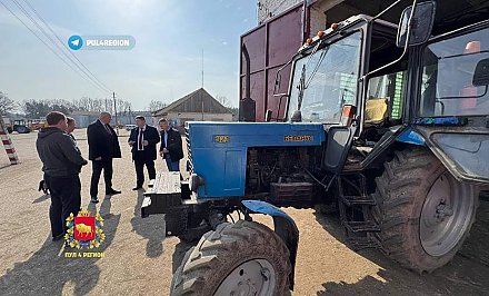 Юрий Караев без предупреждения посетил хозяйства Берестовицкого района