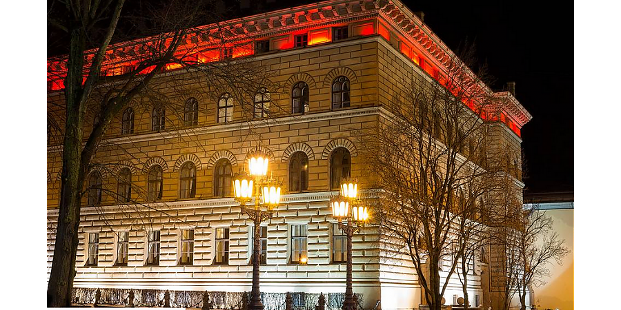 Парламент Латвии утвердил запрет на использование георгиевских ленточек