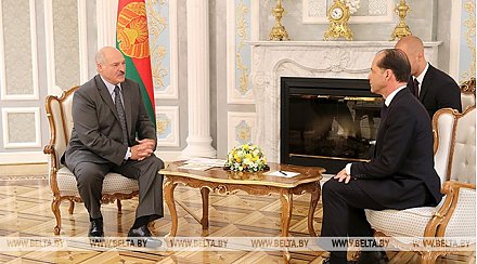 Лукашенко выступает за дальнейшее улучшение отношений Беларуси и Великобритании