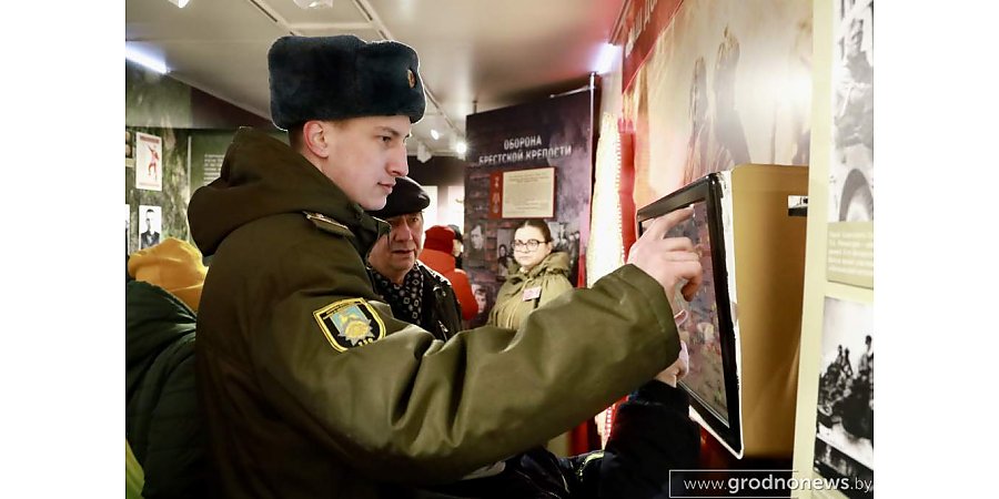 В Гродно можно бесплатно посетить мобильный музей «Наш долг – помнить!»