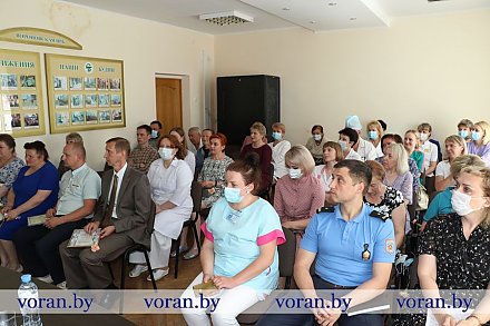 В рамках Единого дня информирования чествовали медиков Вороновского района