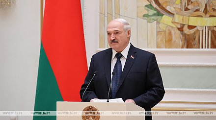 Начало новой традиции. Лукашенко в преддверии Дня народного единства вручил госнаграды