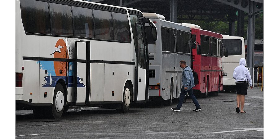 Закрытие границы с Литвой парализовало автобусное сообщение: пассажирам возвращают деньги