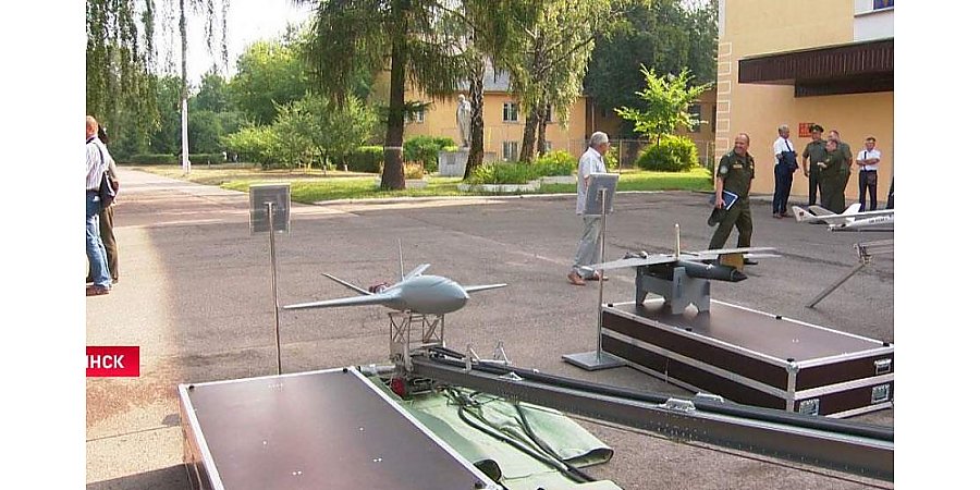 «Вырабатываем систему борьбы с беспилотной авиацией». Игорь Король рассказал об использовании дронов в белорусских войсках