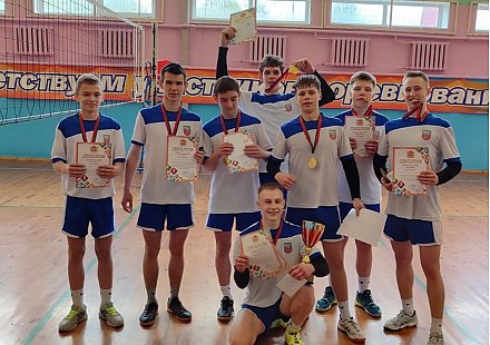 Команда Вороновского района стала победительницей соревнований по волейболу в программе спартакиады Гродненской области «Колосок» среди детей и юношей агрогородков и сельских населенных пунктов