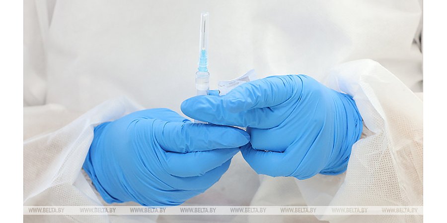 Тарасенко: опытно-промышленное производство белорусской вакцины против COVID-19 планируется начать в ноябре