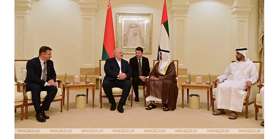 Александр Лукашенко прибыл в ОАЭ