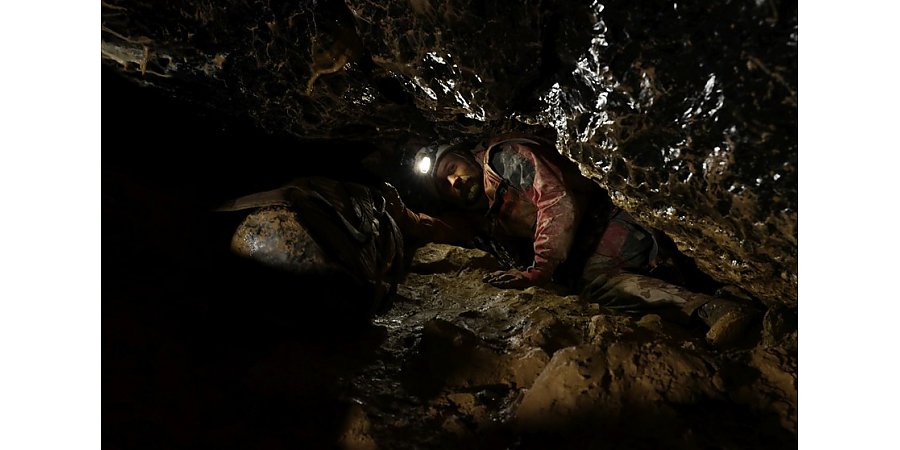 Во Франции 15 исследователей прожили в пещере 40 дней в полной изоляции