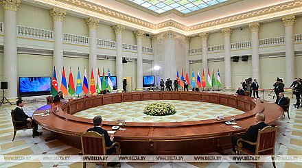 Прогноз на 2023 год и актуальные задачи. Александр Лукашенко принял участие в неформальной встрече лидеров стран СНГ