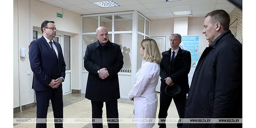 Лукашенко подтверждает курс на развитие межрегиональных медцентров
