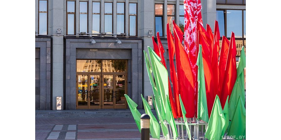 Миссия наблюдателей за выборами от СНГ приступила к работе в Беларуси