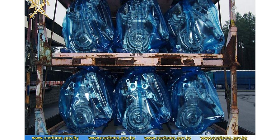 Попытались нелегально провезти двигатели на 43 тысячи рублей. Гродненские таможенники пресекли попытку незаконного ввоза