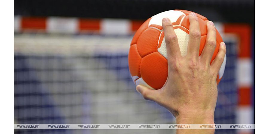 В Бельгии приняли закон, разрешающий забирать свои мячи из чужих дворов