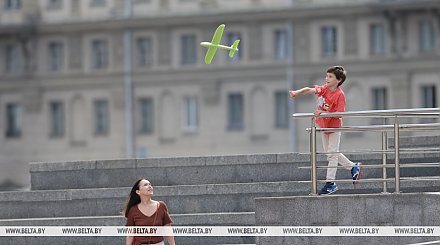 Какие трудовые гарантии есть у белорусских мам, напомнили в Минтруда