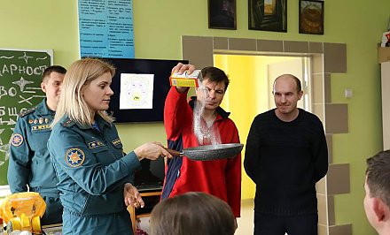 Тушили условный пожар, учились правильно оказывать первую помощь. Первый этап республиканской акции «Безопасность – в каждый дом!» проходит в Гродно