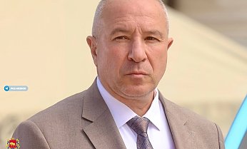 Юрий Караев поздравил работников лесной и деревообрабатывающей промышленности