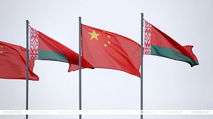 Александр Лукашенко направился с визитом в Китай. Рассказываем о главном в графике Президента 