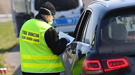 Польша пока не планирует открывать границы