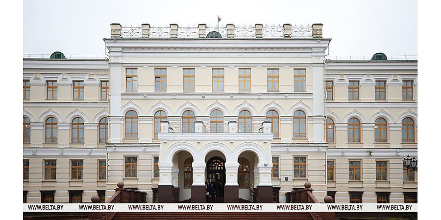 Александр Лукашенко: моя цель, как и раньше, - сохранить деревню. Не будет деревни - не будет государства