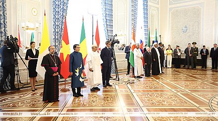 Александр Лукашенко принял верительные грамоты послов зарубежных стран