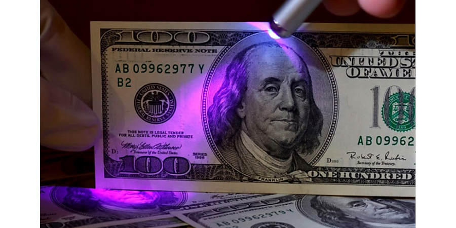 В Беларуси стало больше фальшивых купюр. Какую валюту подделывают чаще всего?