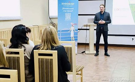 Круиз по Полесью на теплоходе, фестиваль лошадей и экотур по заповедникам. Какие малоизвестные, но удивительные маршруты предлагают для туристов в Беларуси