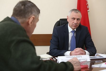 Валерий Мицкевич: «Отвечать на вопросы людей нужно доходчиво и аргументированно»