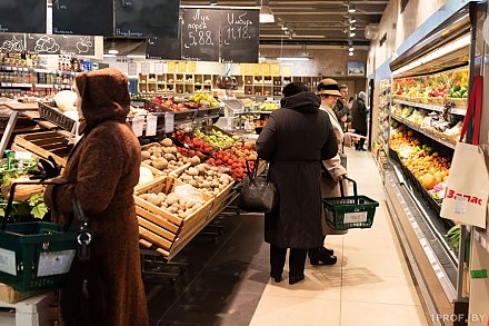 Цены необоснованно высокие, а товары некачественные? Обращайтесь в профсоюзные общественные приемные