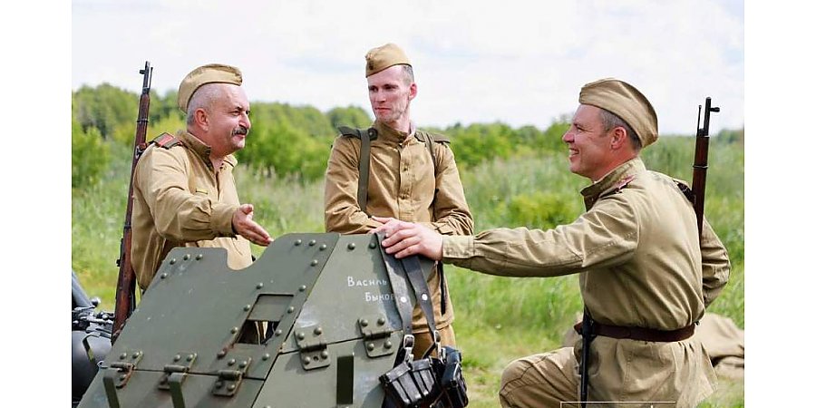 Ретроавтомобили, военная техника и рыцарская атрибутика. Узнали, чем будет удивлять международный фестиваль исторической реконструкции «Легендарные эпохи» 13 июля