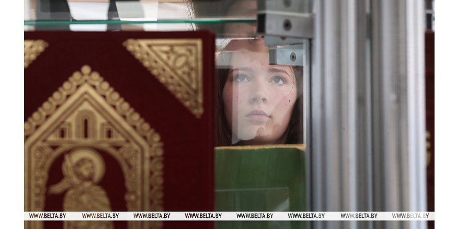 Музей редкой книги и экспозицию "Кабинет писателя" презентуют в Костюковичах