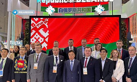 Делегация Гродненской области принимает участие в шестой Китайской международной выставке импортных товаров в Шанхае