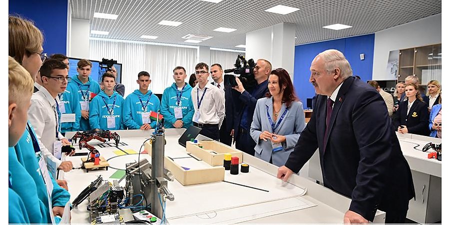 Александр Лукашенко называет их "будущим страны". Рассказываем о главном богатстве Беларуси