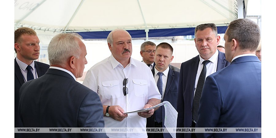 Неожиданные поручения и кадровое решение: итоги поездки Лукашенко в Оршу
