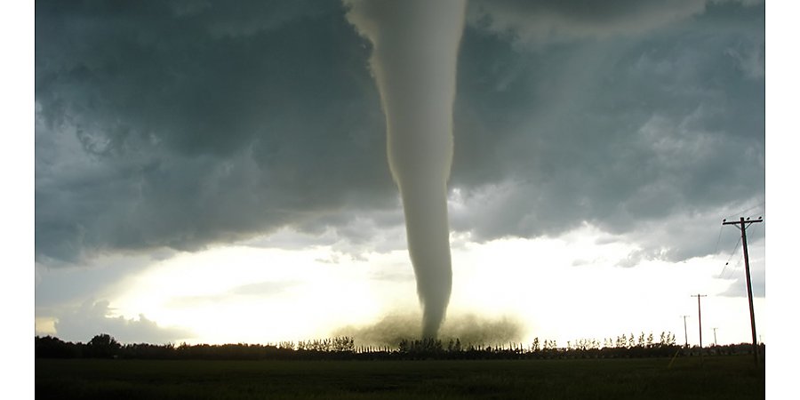 Четыре села частично разрушены из-за торнадо в Чехии