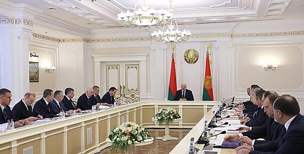 Александр Лукашенко ставит задачу интенсивного и эффективного освоения месторождений полезных ископаемых
