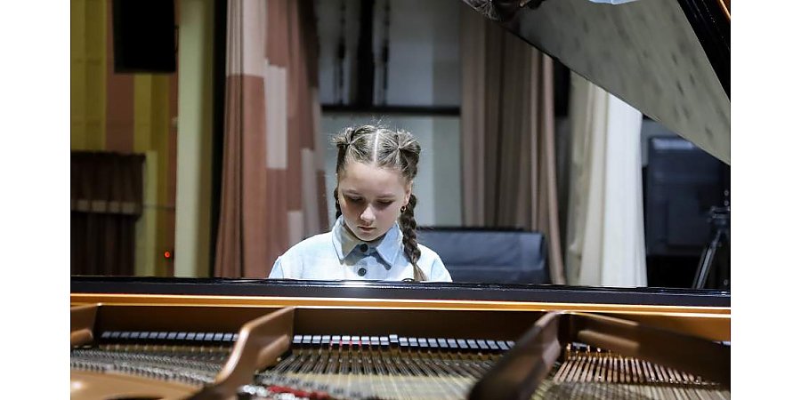 В Гродно стартовал XIV областной конкурс юных пианистов