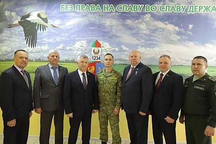 Комиссия Парламентского Собрания по безопасности и обороне Союза Беларуси и России посетила пограничную заставу «Бенякони» им. Федора Крылова
